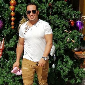 Meet your Posher, Julio cesar